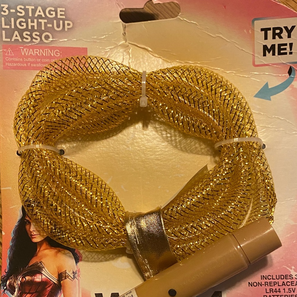 Wonder, Woman Gold Light-Up Lasso Kids Costume Accessory